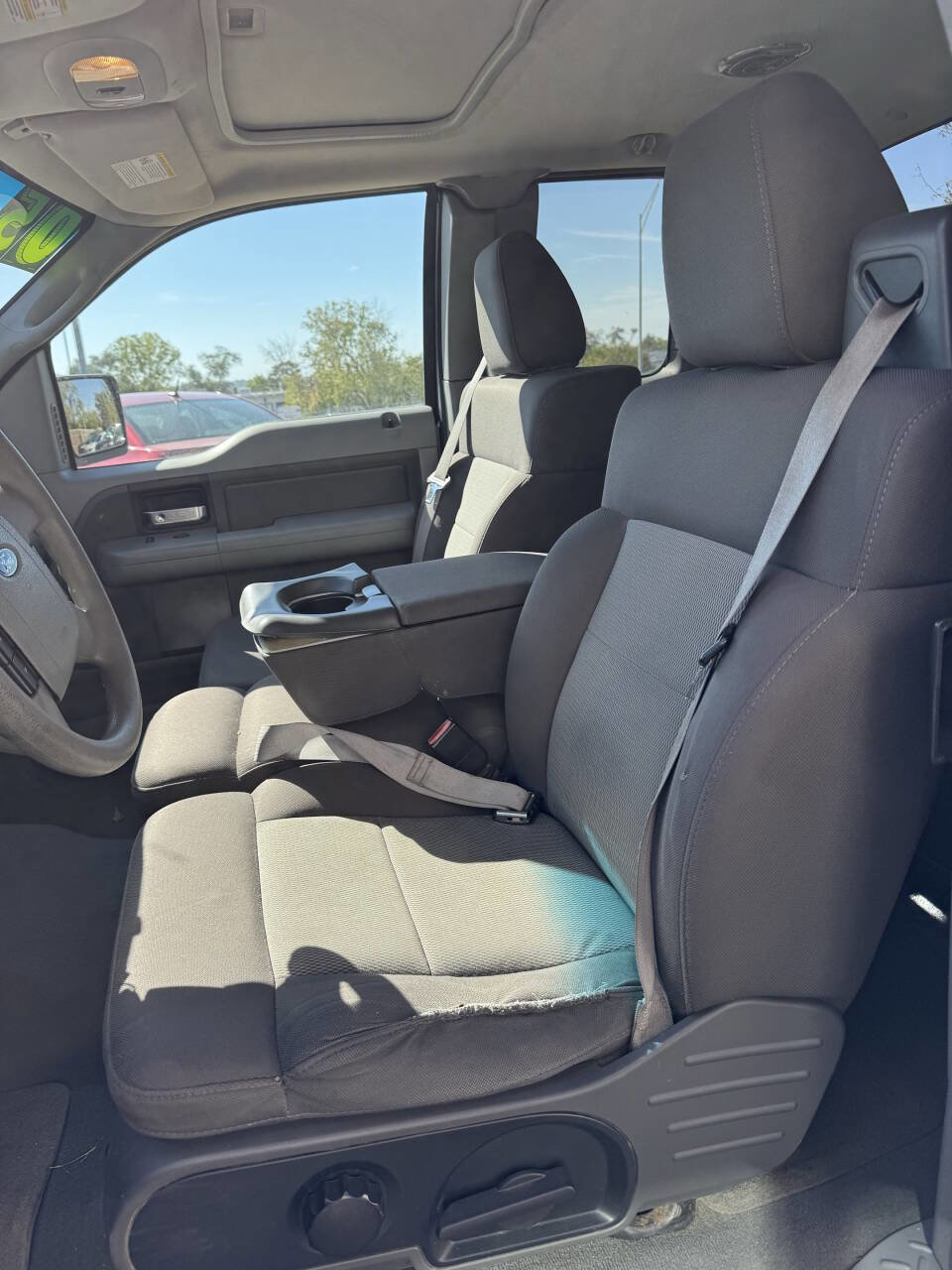 Used 2005 Ford F150 XL image 5