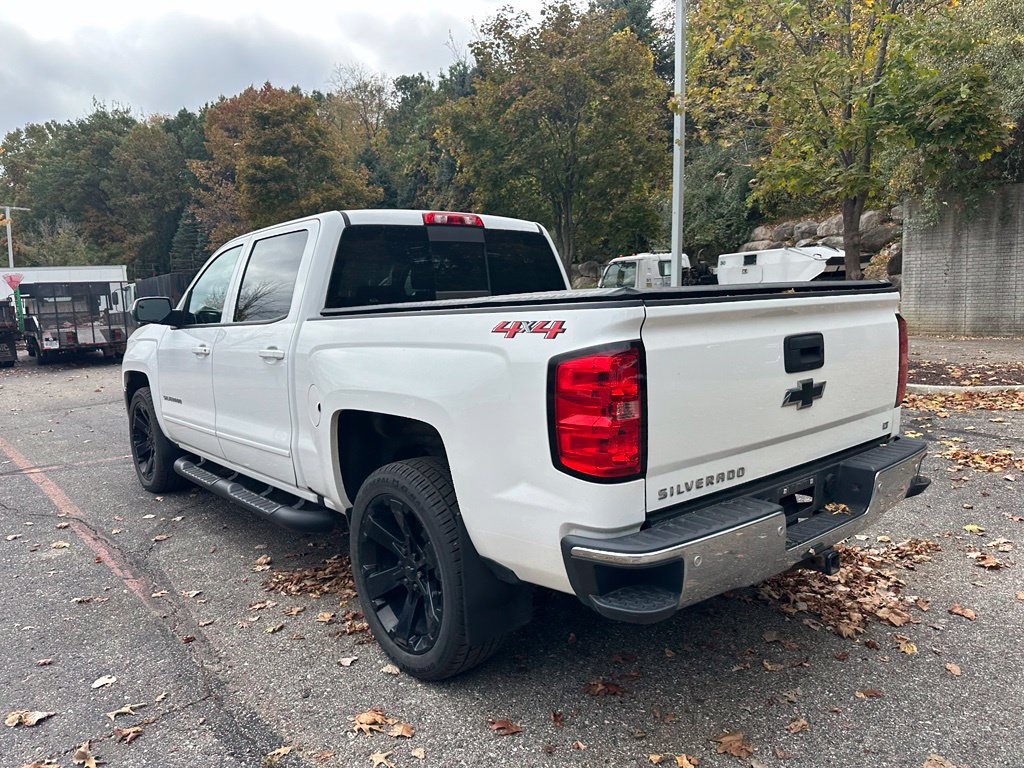 Used 2018 Chevrolet Silverado 1500 LT w/ All Star Edition AWD/4WD image 14