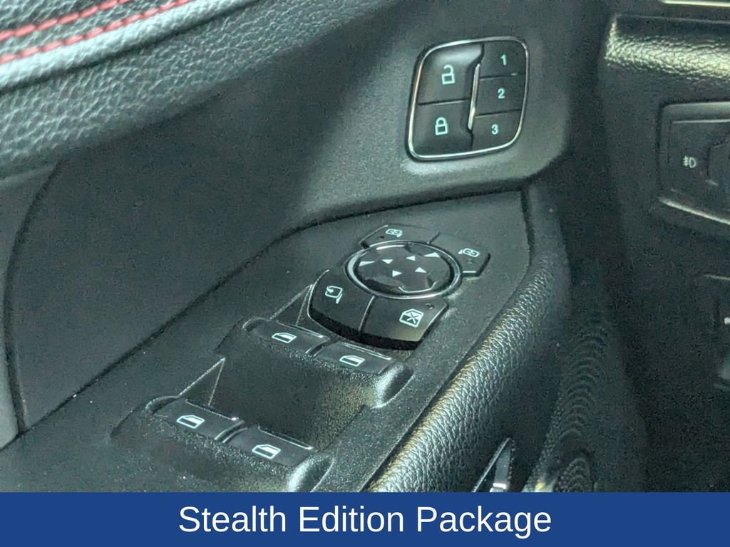 Certified 2021 Ford Expedition Limited image 27