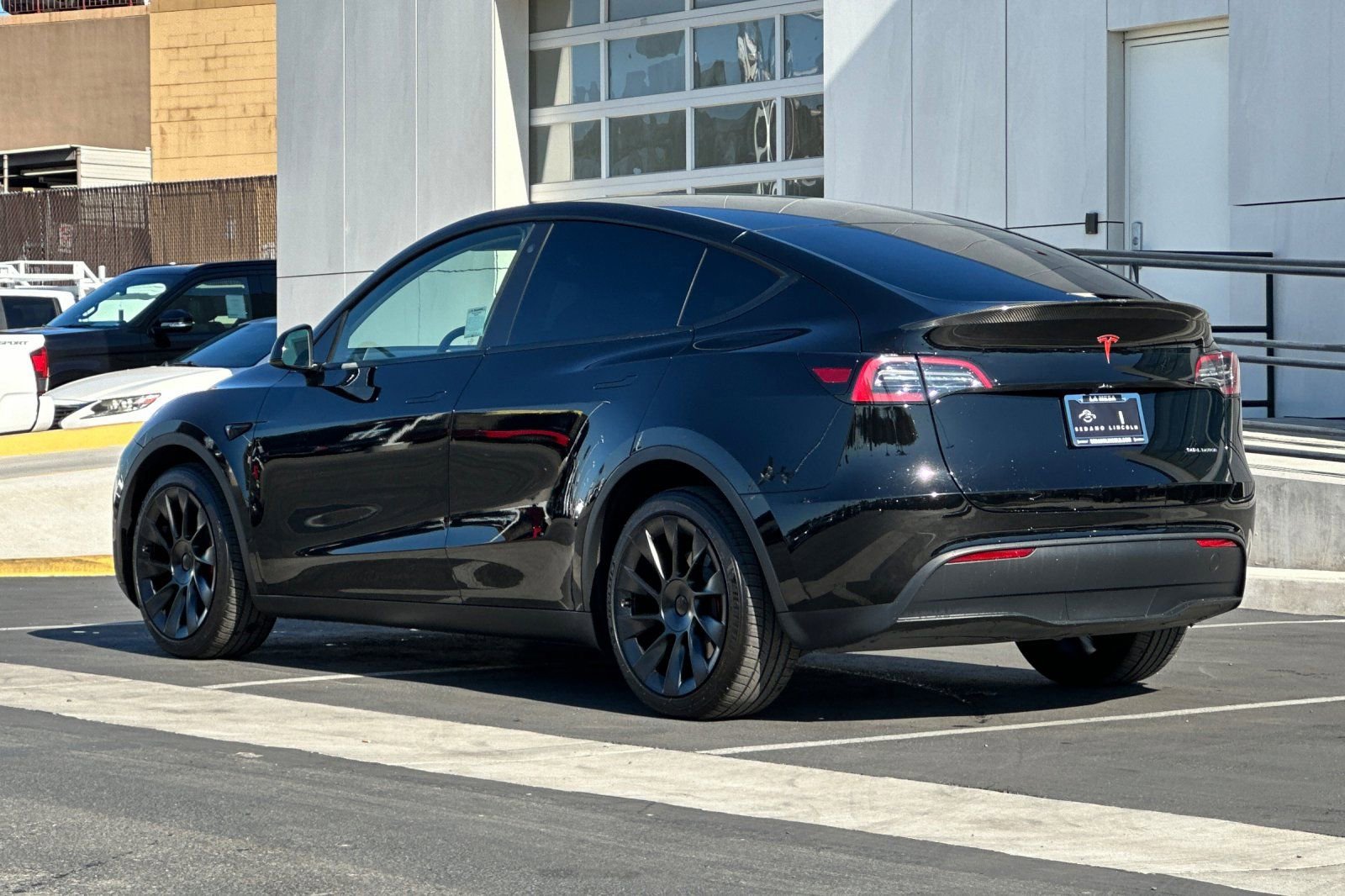 Used 2023 Tesla Model Y Long Range image 5