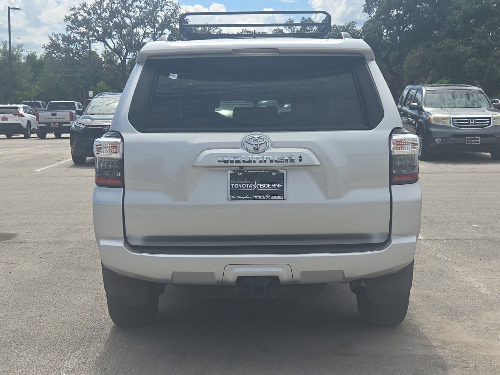 Used 2022 Toyota 4Runner SR5 RWD image 4