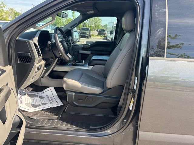 Used 2020 Ford F150 Lariat w/ Equipment Group 501A Mid image 26