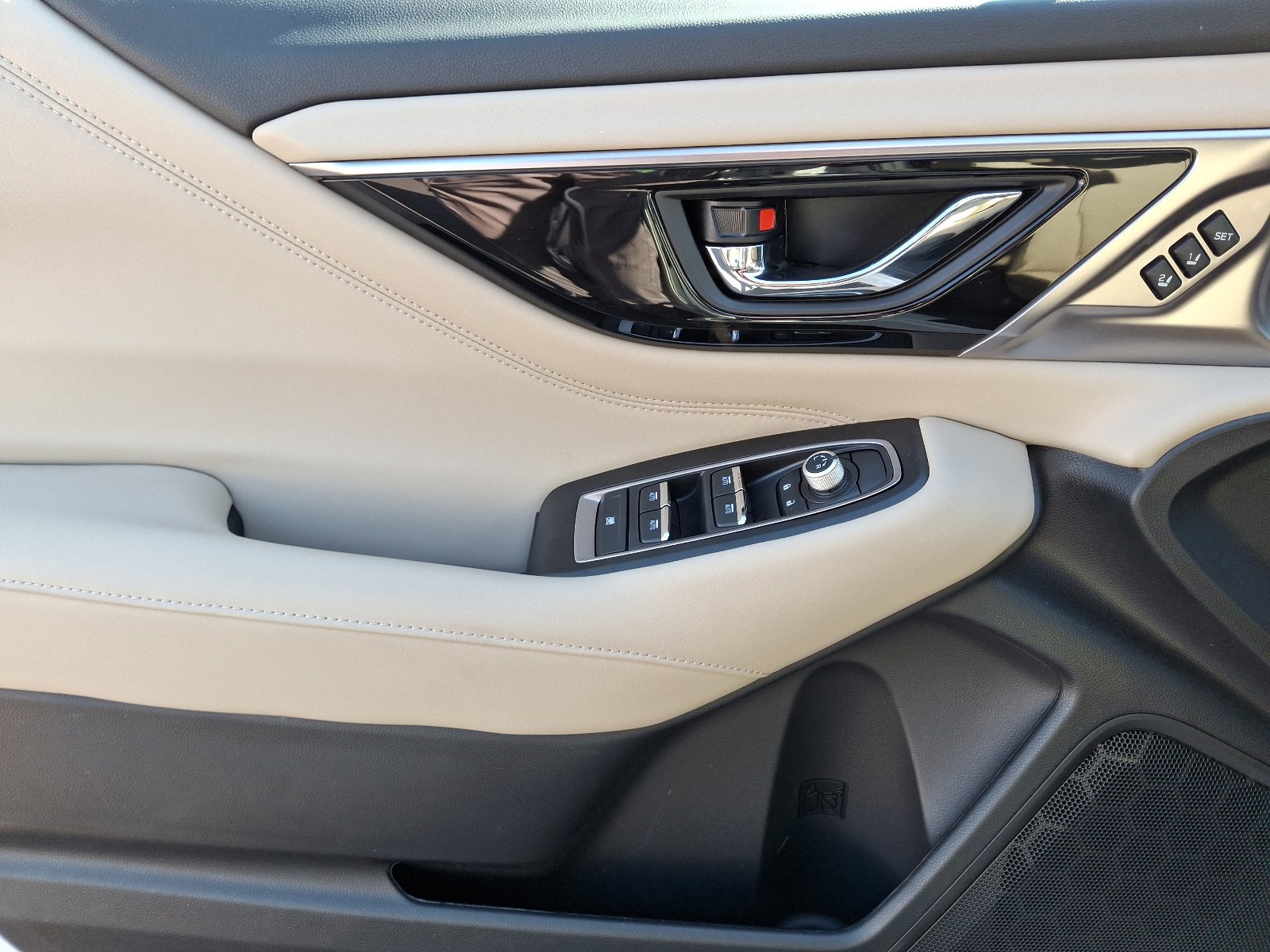 Used 2025 Subaru Legacy Limited w/ Tech Package #3 image 13