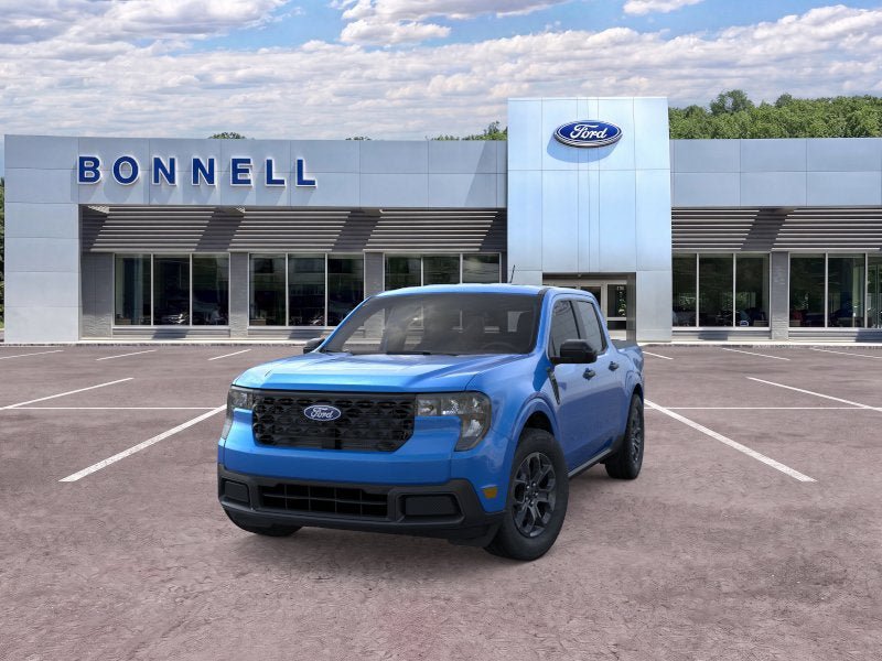 New 2026 Ford Maverick XLT w/ Equipment Group 301A AWD/4WD image 2