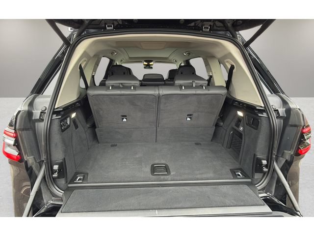 Used 2023 BMW X7 xDrive40i AWD/4WD image 35