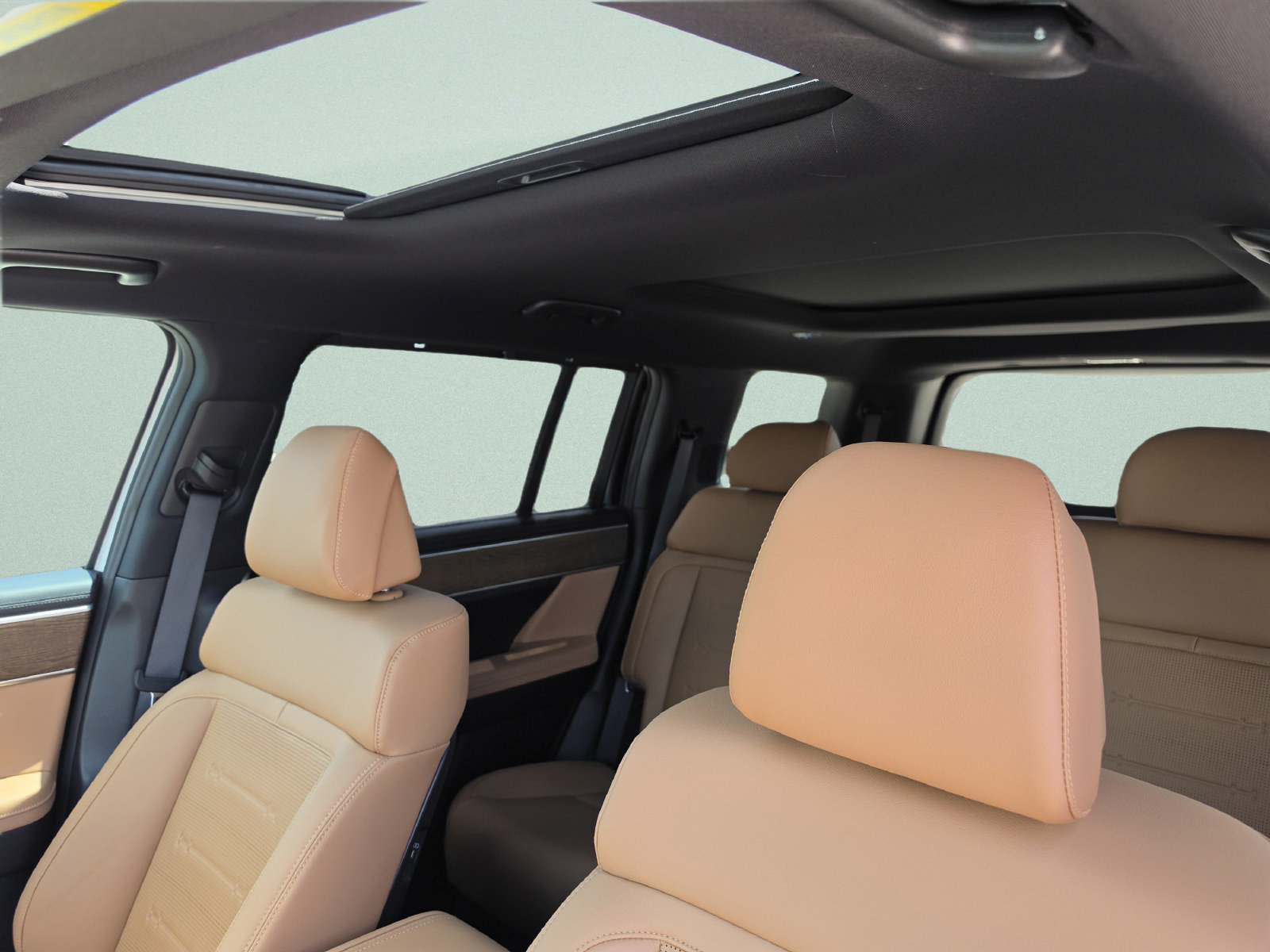 New 2026 Hyundai Santa Fe Limited FWD image 24
