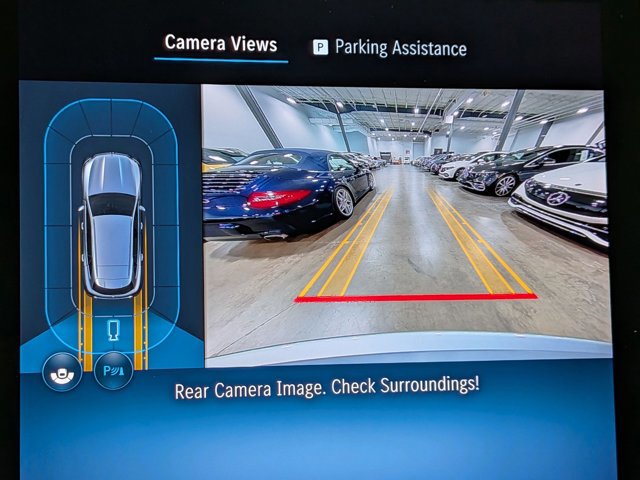 Used 2025 Mercedes-Benz GLC 300 image 13