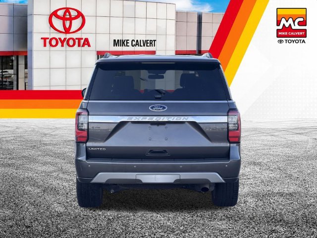 Used 2018 Ford Expedition Limited w/ Equipment Group 302A RWD image 5