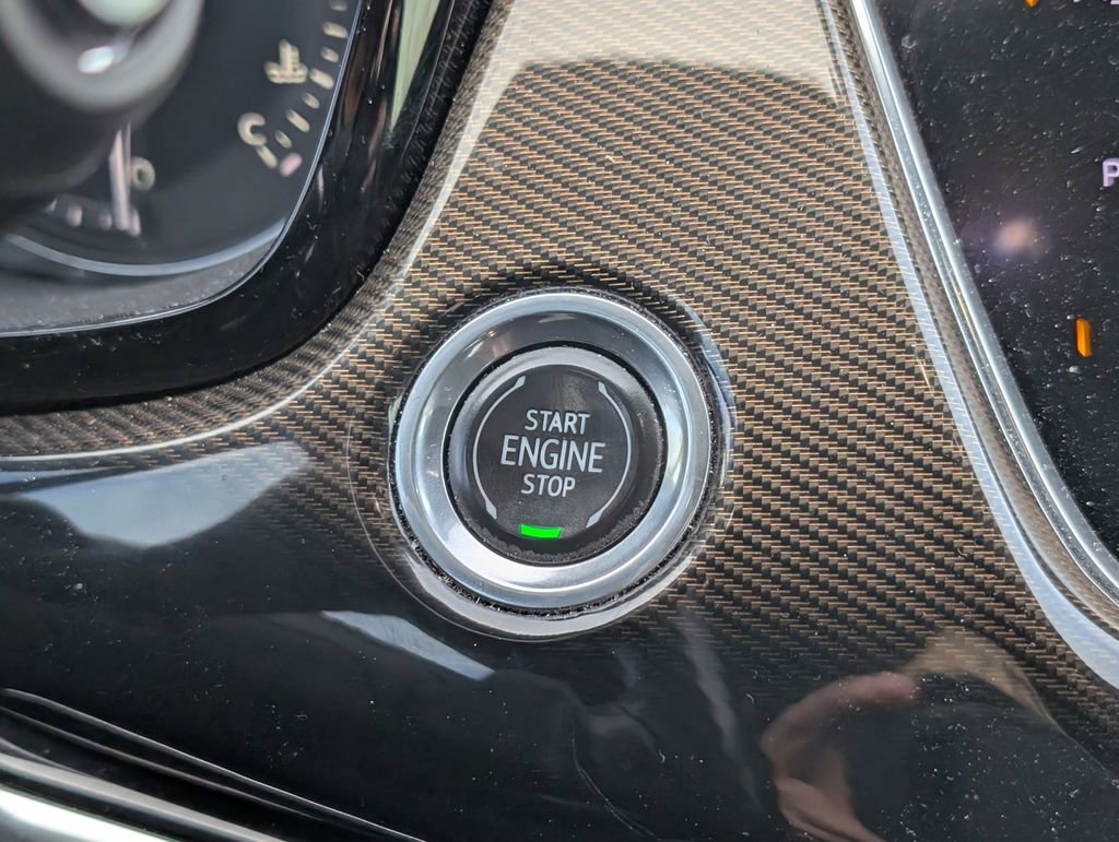 Used 2020 Cadillac XT6 Premium Luxury w/ Platinum Package image 18