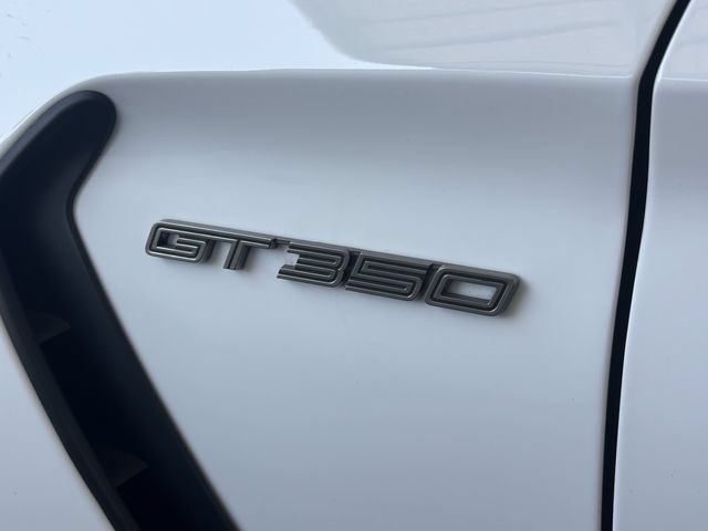 Used 2020 Ford Mustang Shelby GT350 w/ Technology Package RWD image 10