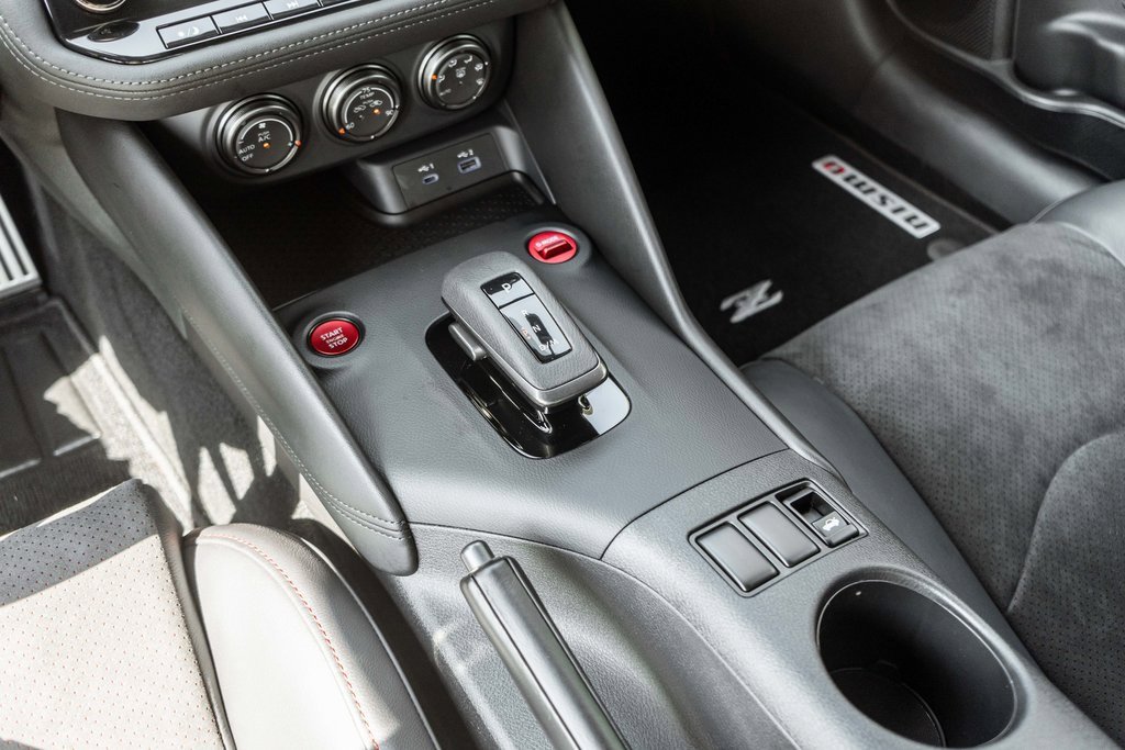 Used 2024 Nissan Z NISMO w/ Floor Mat Package image 22