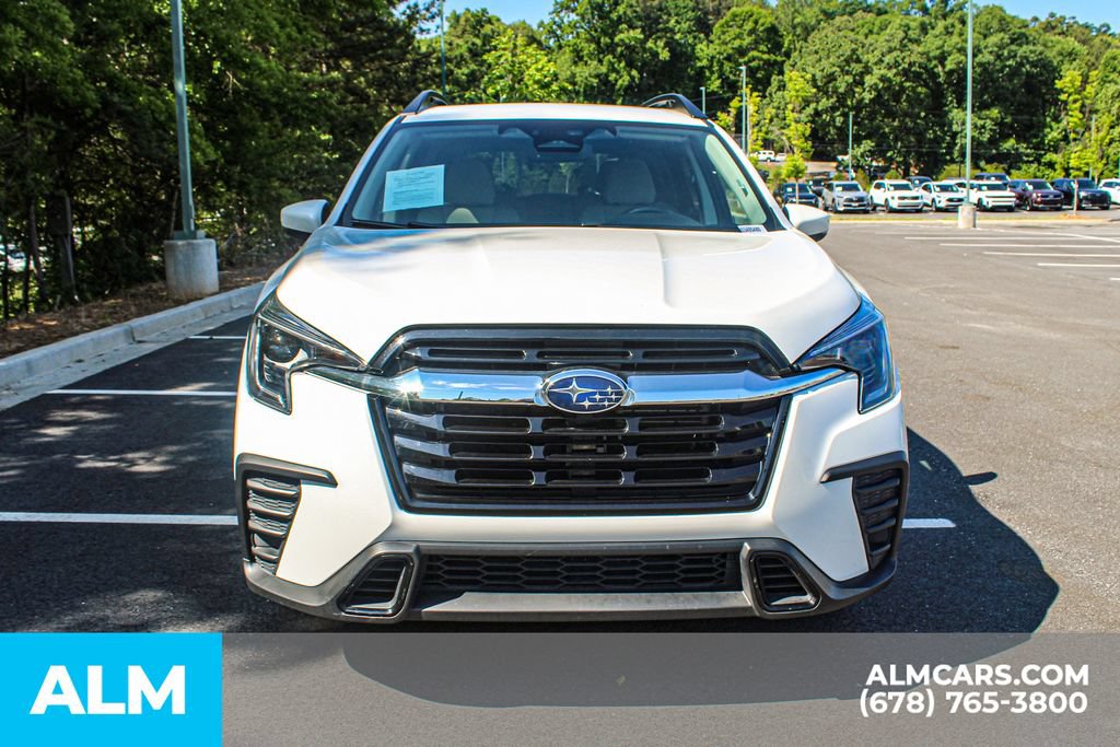 Used 2025 Subaru Ascent Premium AWD/4WD image 9