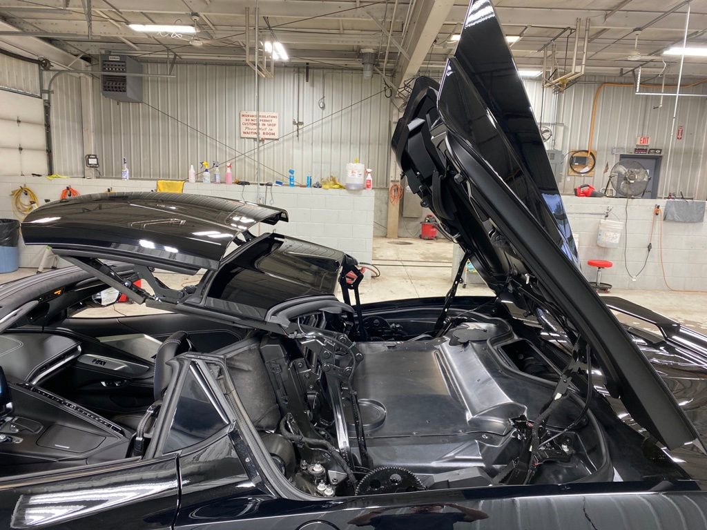 Certified 2022 Chevrolet Corvette Stingray Premium Conv w/ Z51 Performance Package image 38