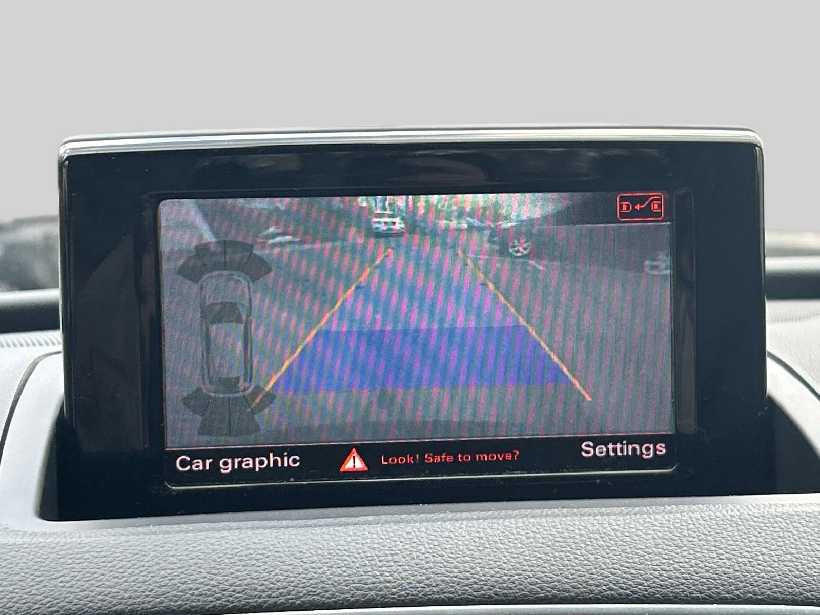 Used 2018 Audi Q3 2.0T Premium image 31