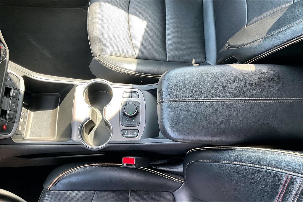 Used 2023 GMC Terrain AT4 AWD/4WD image 15