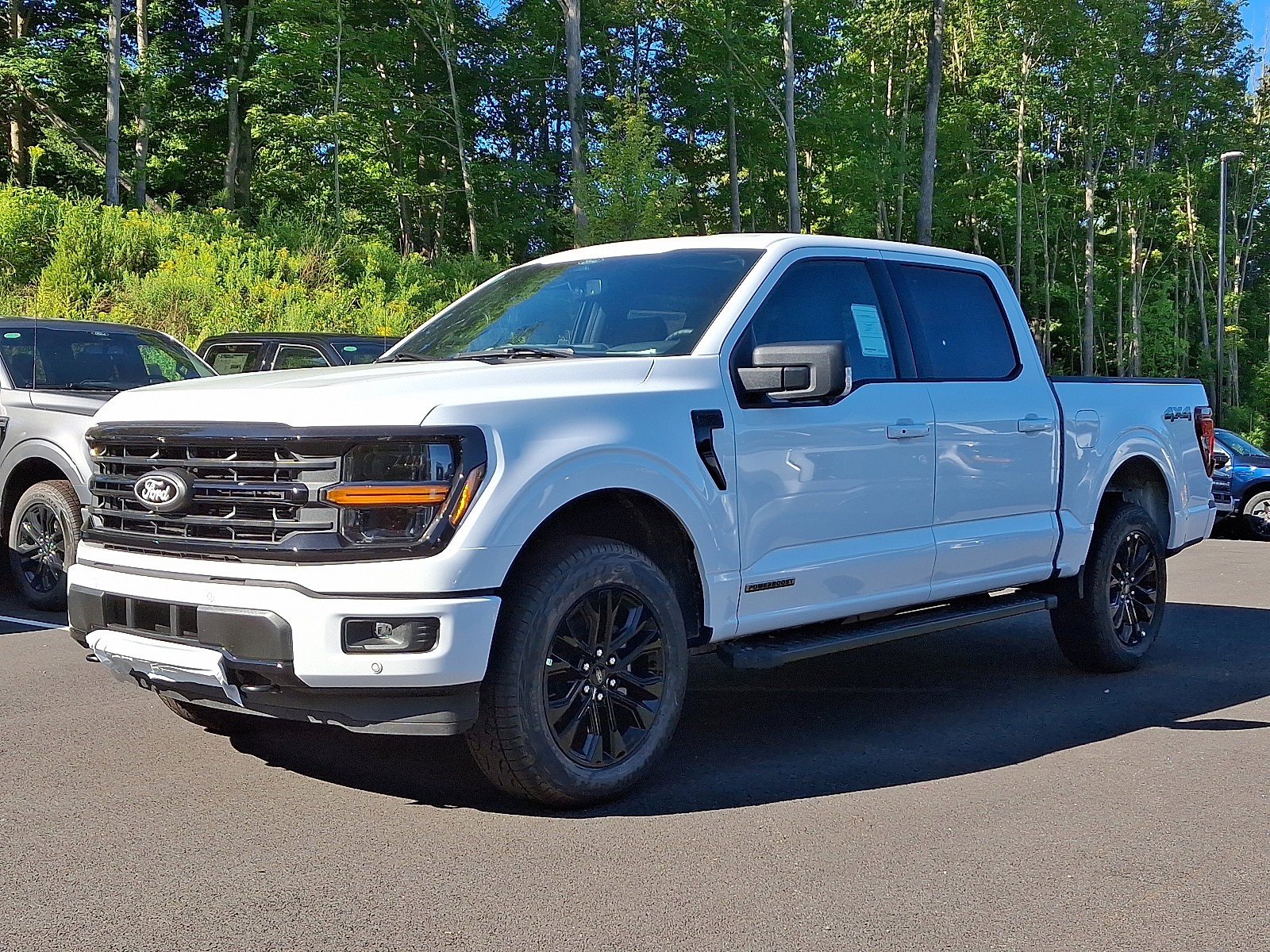 New 2025 Ford F150 XLT w/ Equipment Group 302A MID image 2