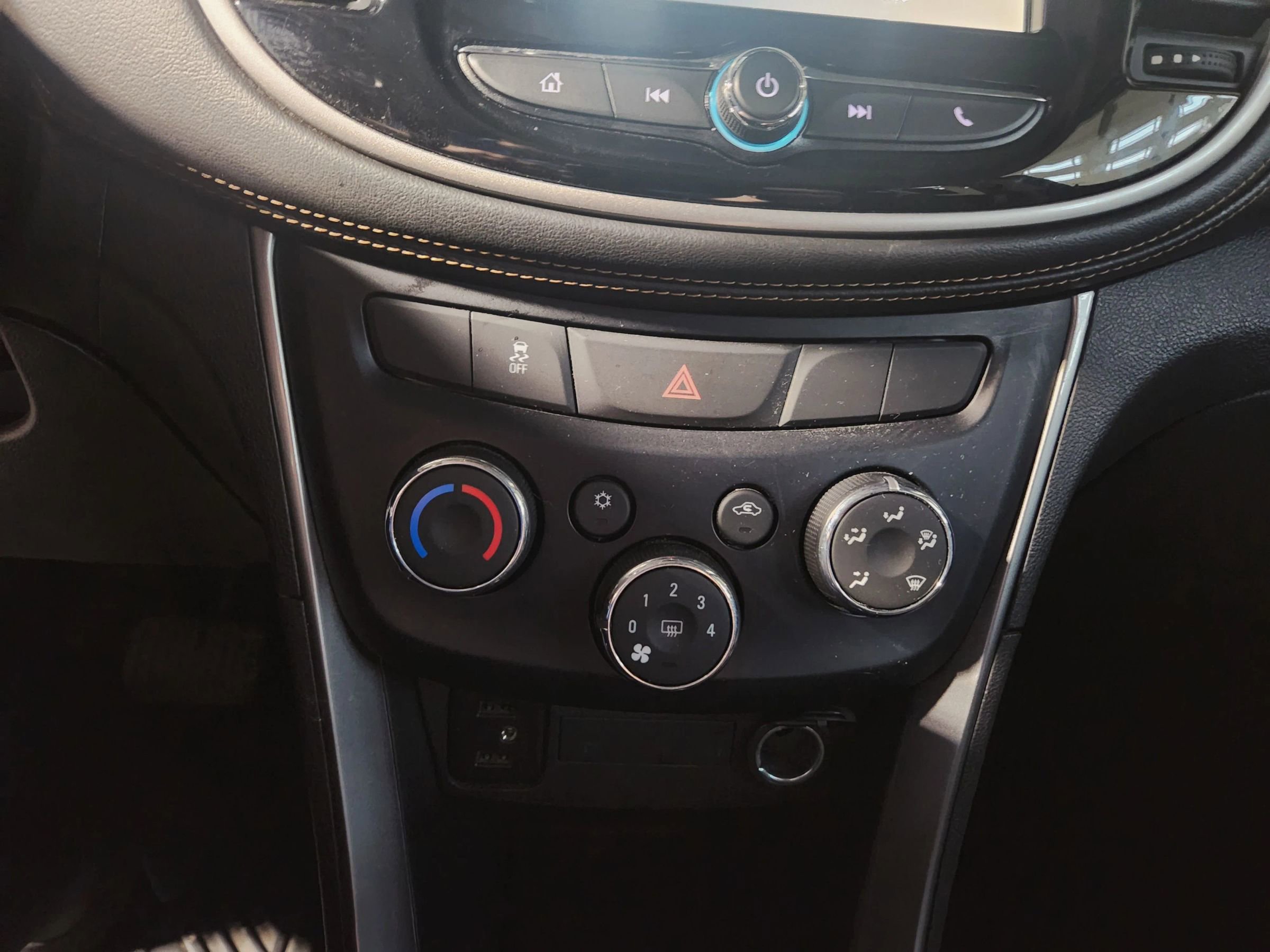 Used 2019 Chevrolet Trax LS w/ Tint and Cruise Package image 15