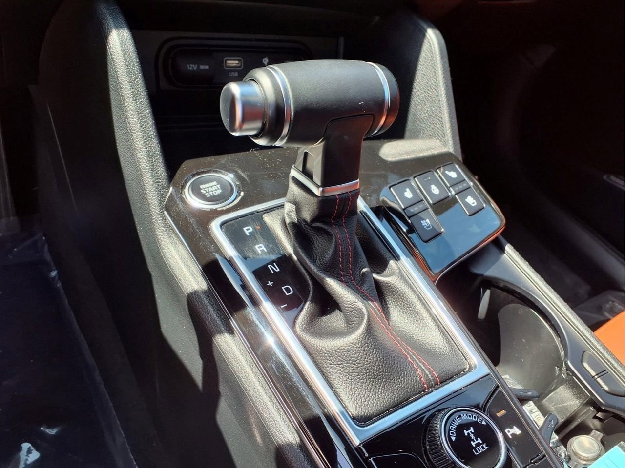 Used 2023 Kia Sportage SX image 24