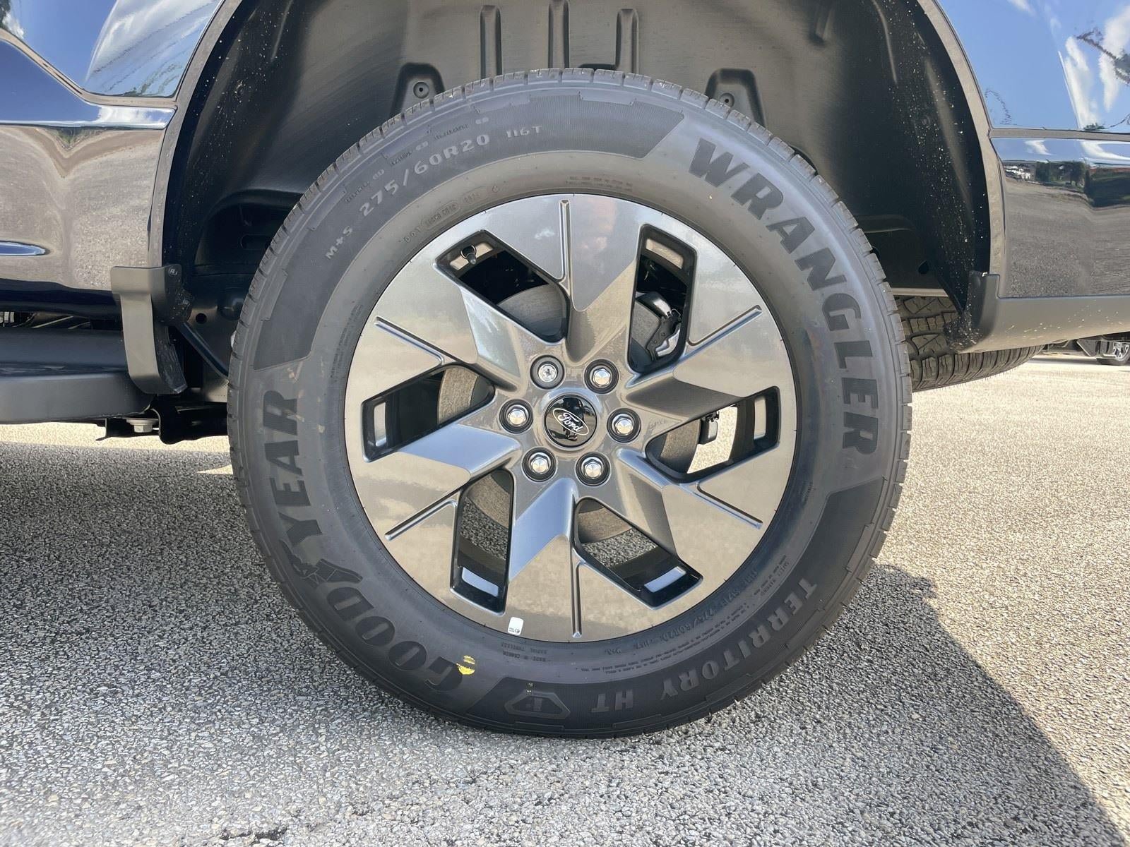 New 2025 Ford F150 Lightning Flash AWD/4WD image 58