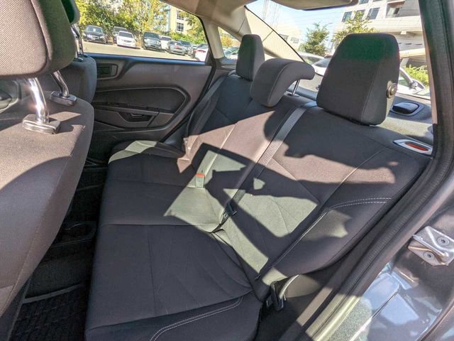 Used 2019 Ford Fiesta SE FWD image 18