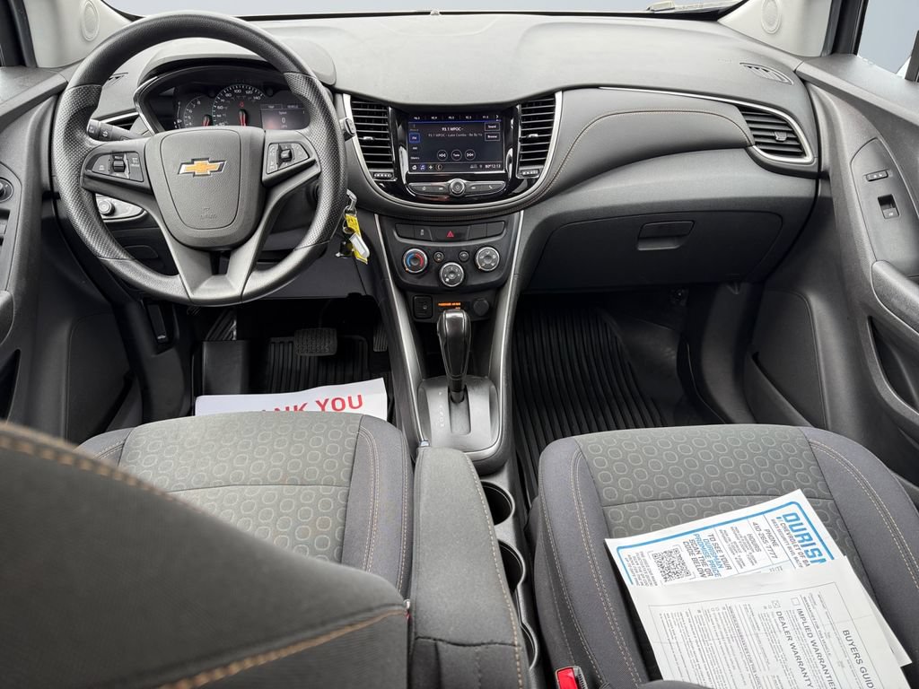Used 2020 Chevrolet Trax LS w/ Tint and Cruise Package AWD/4WD image 10