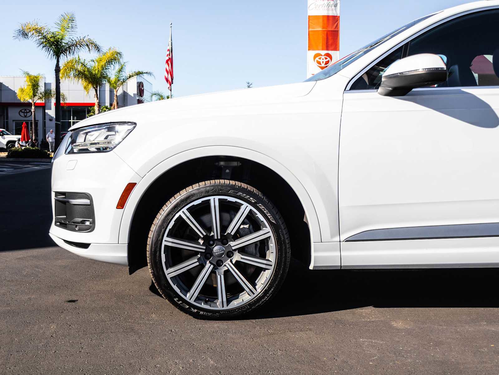 Used 2017 Audi Q7 3.0T Premium Plus image 7