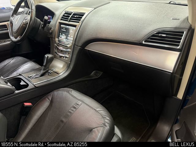 Used 2011 Lincoln MKX 2WD w/ Trailer Tow Pkg image 28