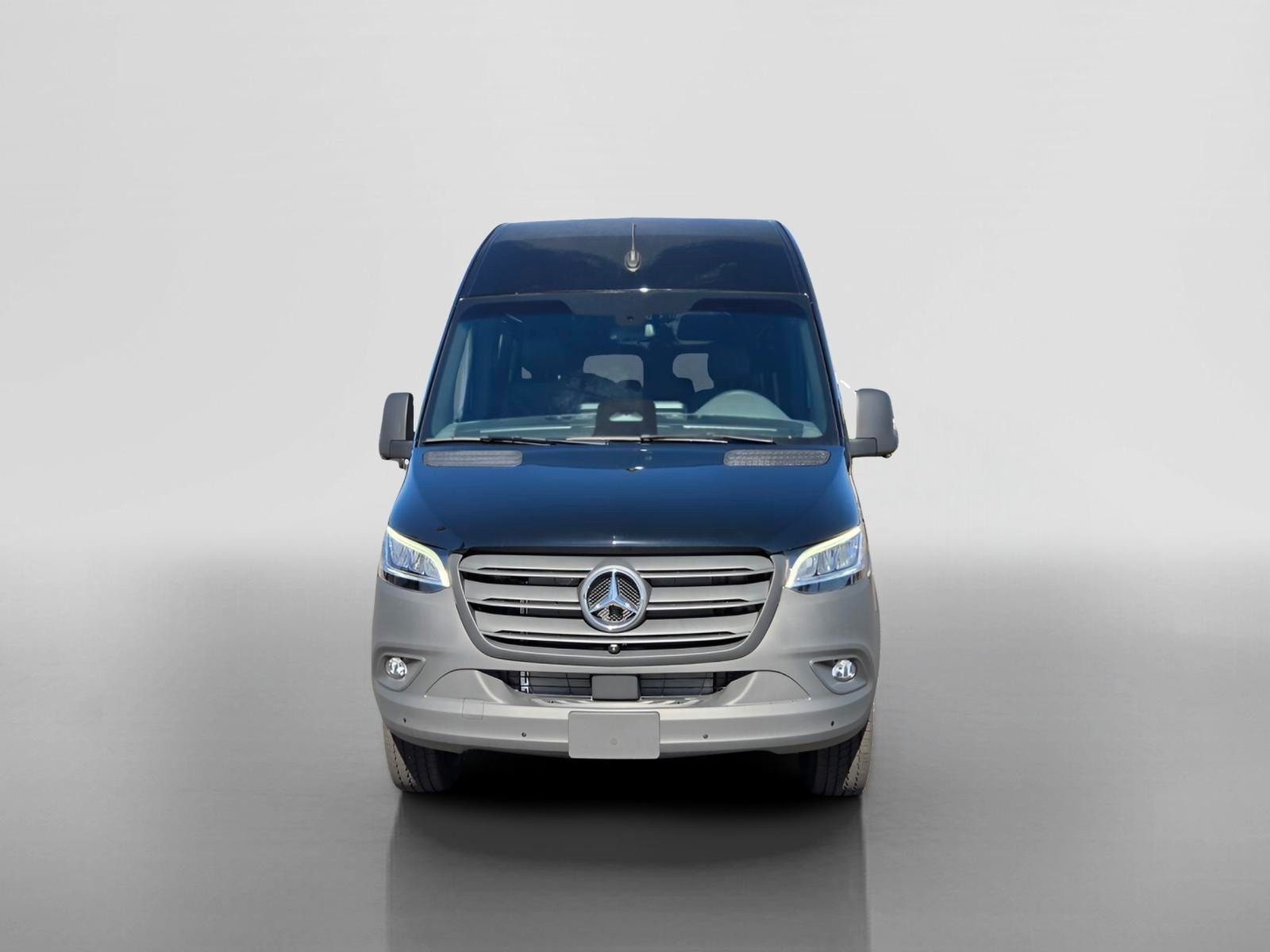 New 2026 Mercedes-Benz Sprinter 2500 image 9