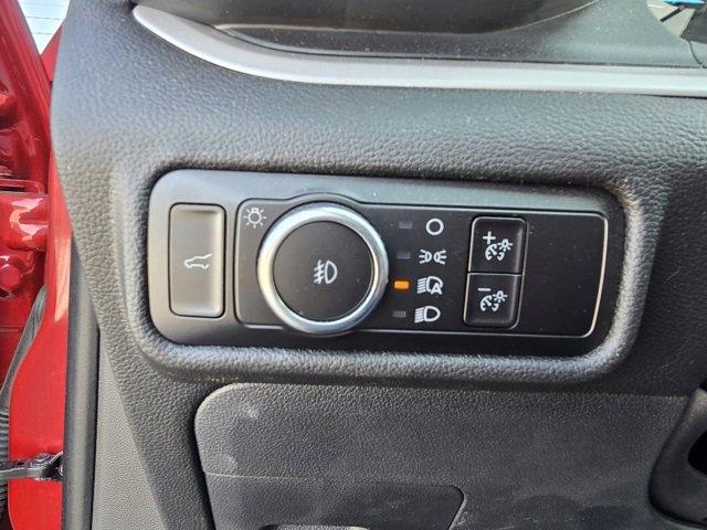 Used 2023 Ford Explorer XLT w/ Equipment Group 202A image 26