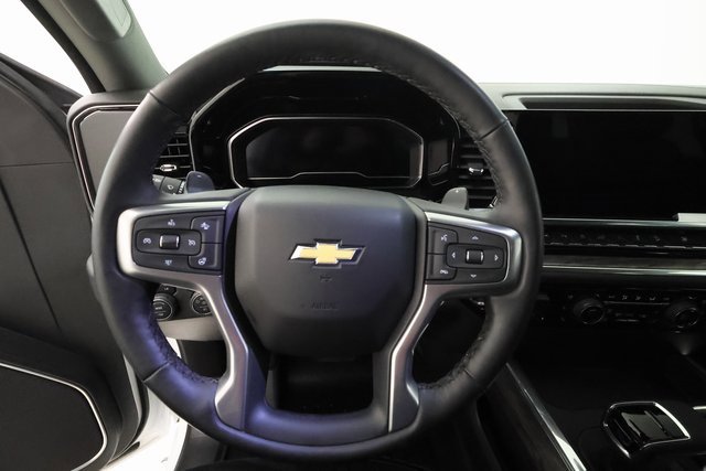 Used 2025 Chevrolet Silverado 1500 LTZ w/ Z71 Off-Road Package image 12