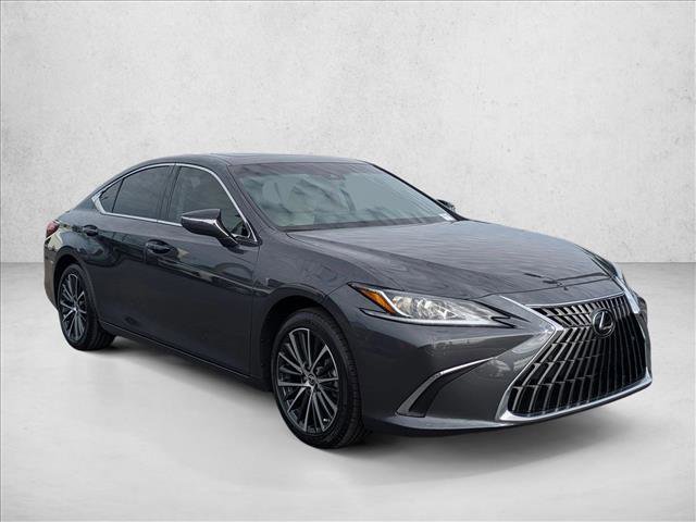 Used 2025 Lexus ES 300h w/ Premium Package image 3