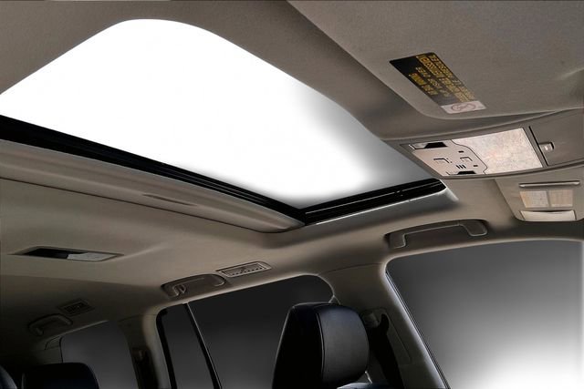 Used 2021 Lexus LX 570 4WD w/ Luxury Package image 20