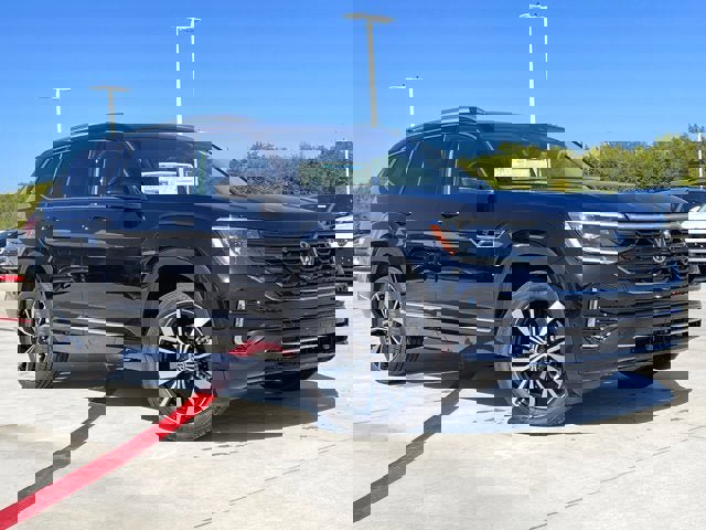 New 2026 Volkswagen Atlas SEL Premium R-Line image 5