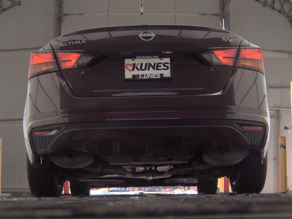 Used 2024 Nissan Altima 2.5 SV image 7
