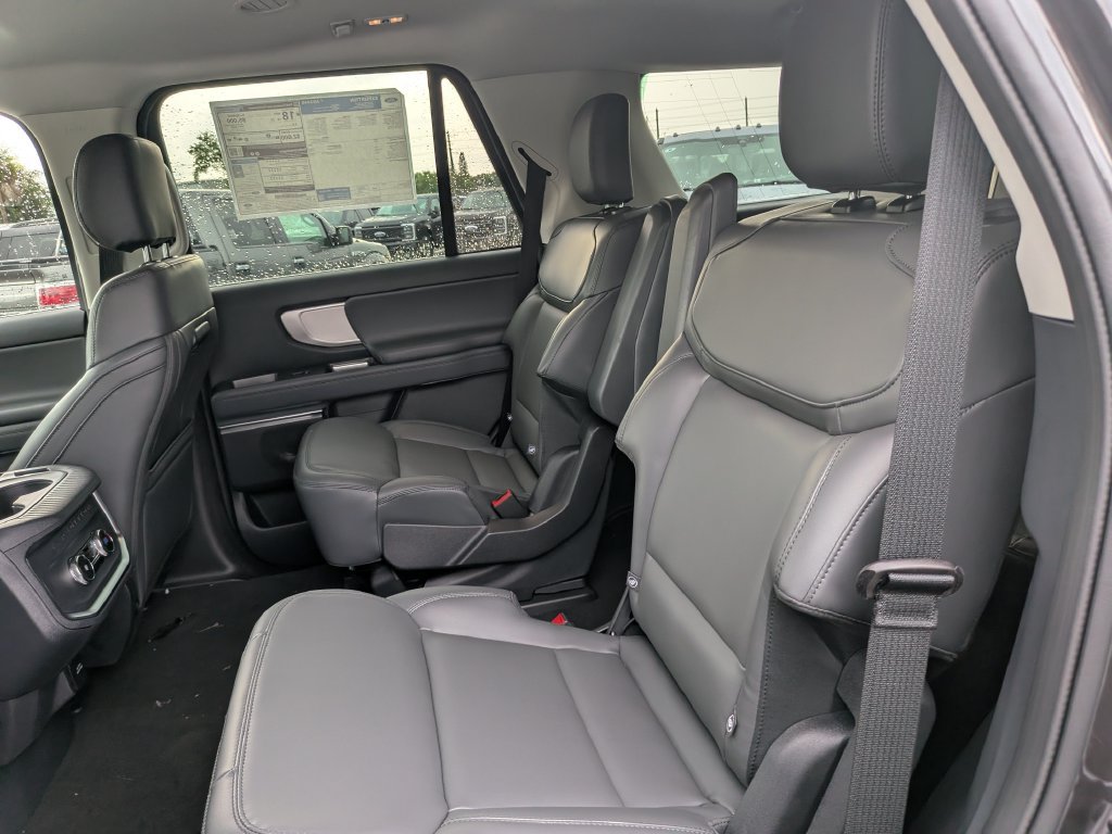 New 2027 Ford Expedition Active RWD image 16