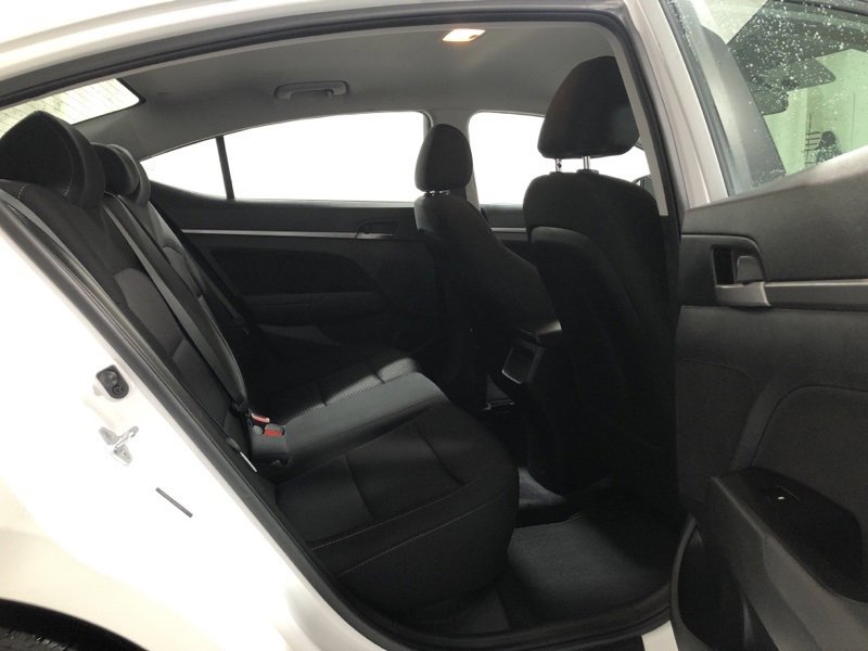 Used 2018 Hyundai Elantra SEL image 10