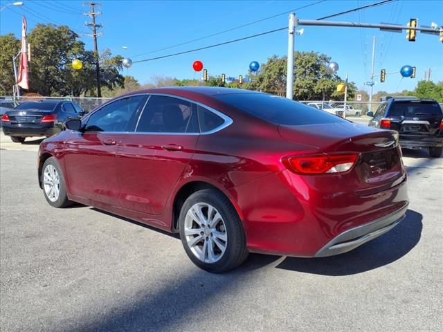 Used 2015 Chrysler 200 Limited FWD image 6