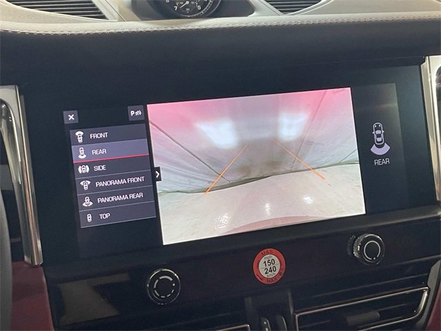 New 2026 Porsche Macan image 30