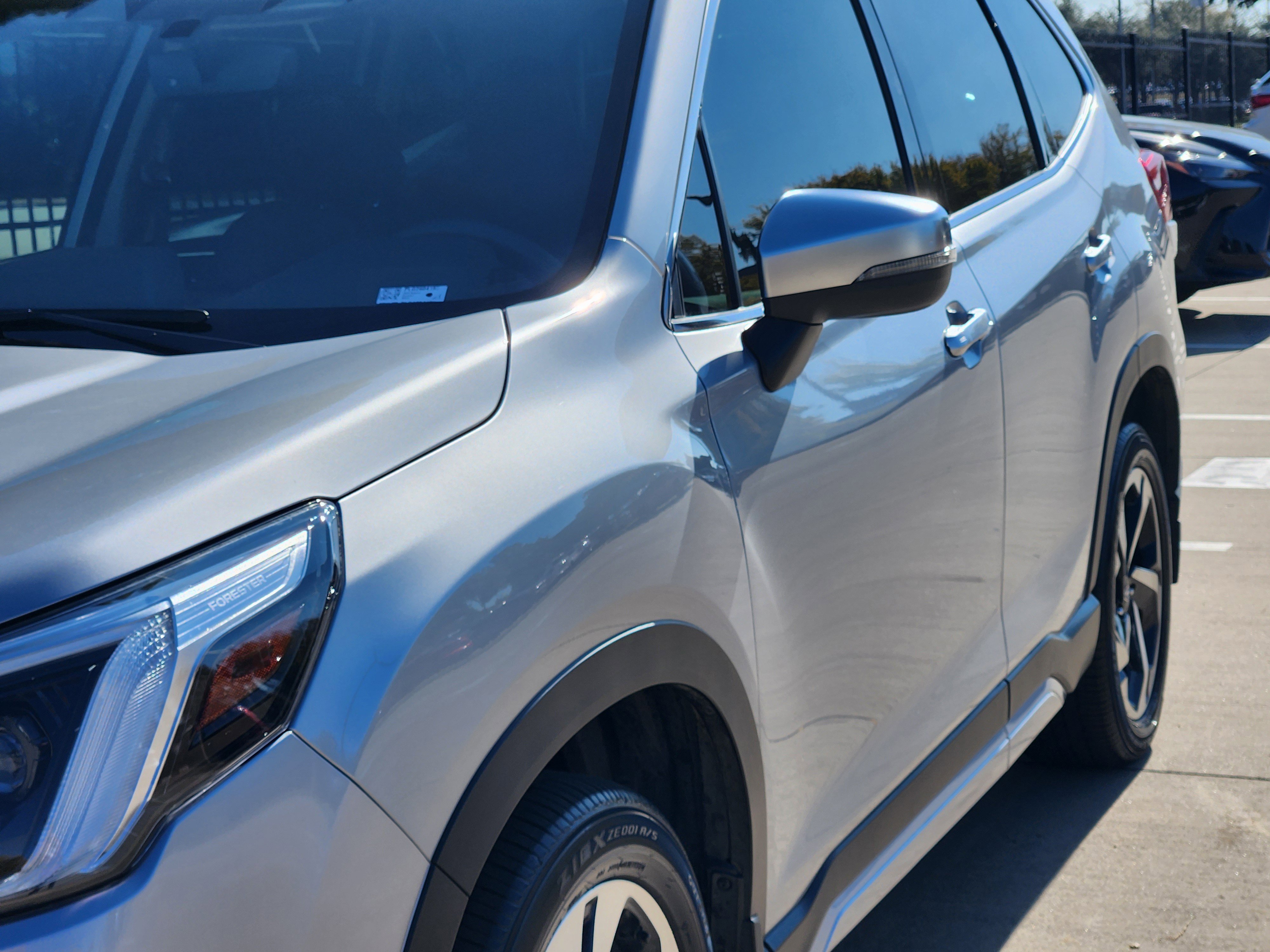 Used 2023 Subaru Forester Touring w/ Popular Package #2 image 9