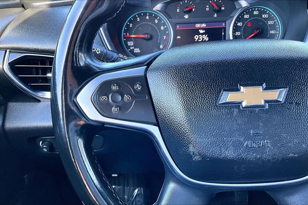 Used 2023 Chevrolet Traverse LT image 5