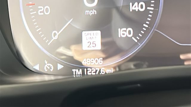 Used 2021 Volvo XC40 T5 Inscription w/ Climate Package AWD/4WD image 18