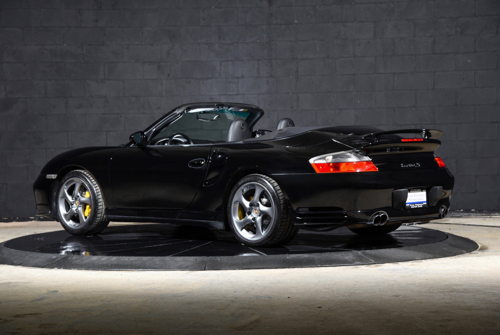 Used 2005 Porsche 911 Turbo image 3