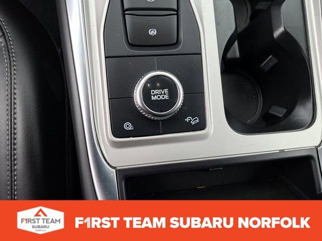 Used 2023 Ford Explorer XLT w/ Equipment Group 202A image 18