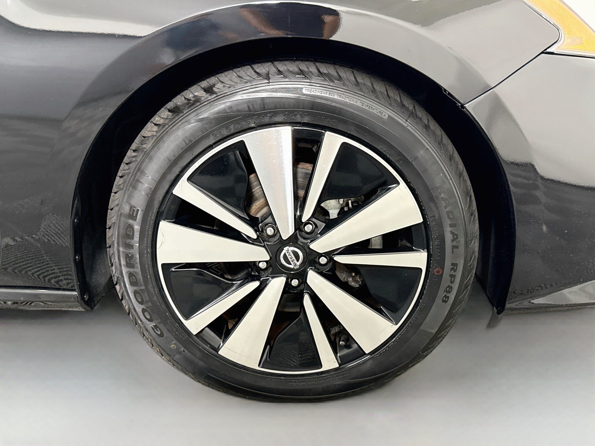 Used 2022 Nissan Altima 2.5 SV FWD image 32