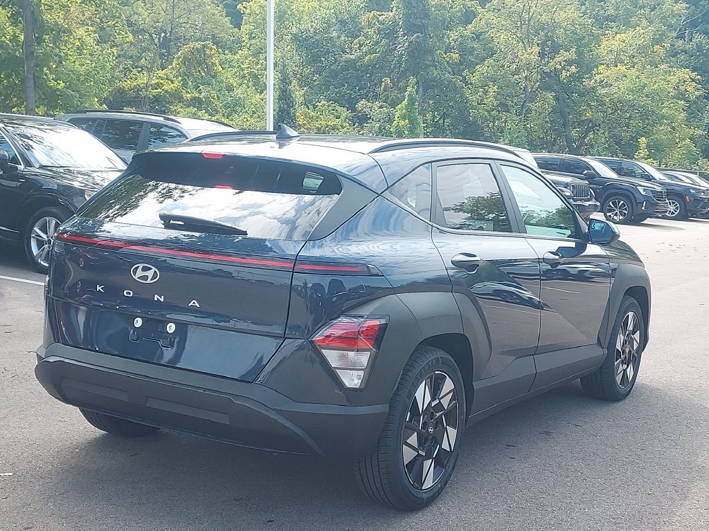 Used 2024 Hyundai Kona SEL FWD image 7