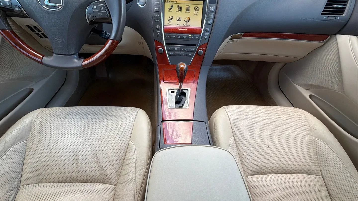 Used 2010 Lexus ES 350 FWD image 37