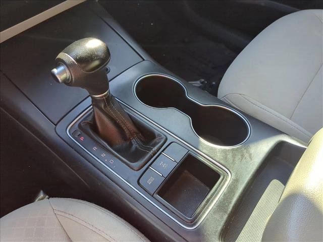 Used 2018 Kia Sorento LX image 12