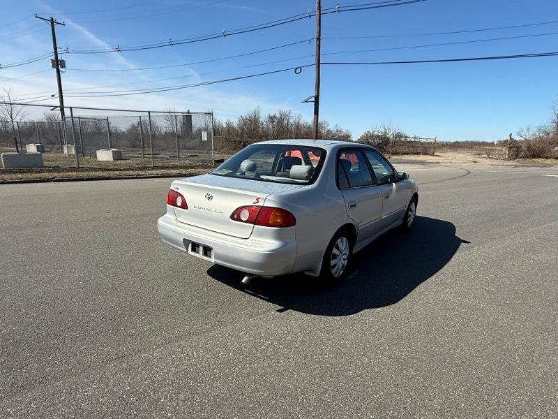 Used 2001 Toyota Corolla CE image 6