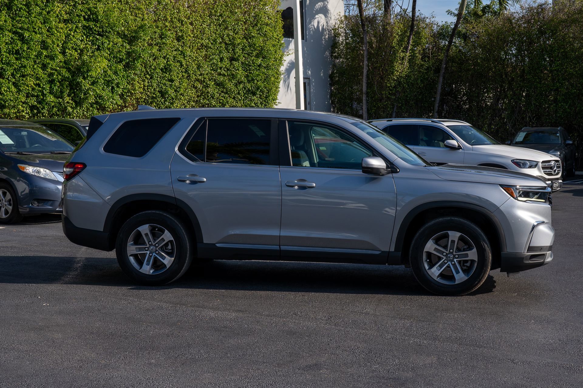 Certified 2023 Honda Pilot EX-L image 4