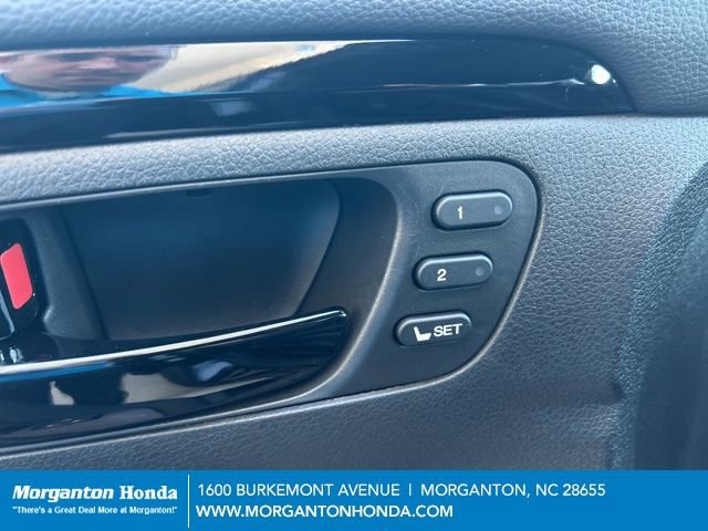 Used 2025 Honda Passport Black Edition image 17